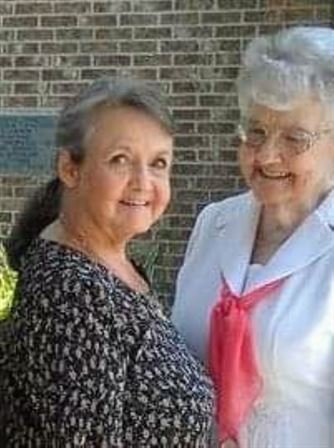 Pansy Travis - Photo 70