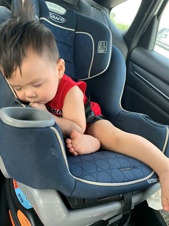 Easton Ryan Lau - Photo 9