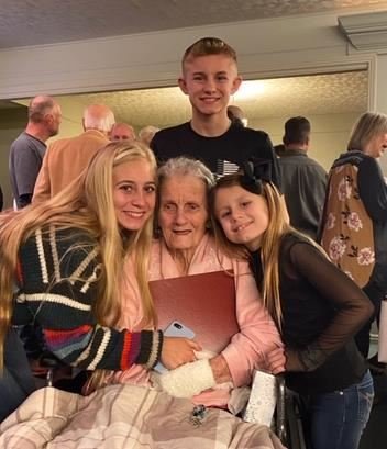 Ruth Ann Darder - Photo 11