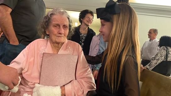 Ruth Ann Darder - Photo 51