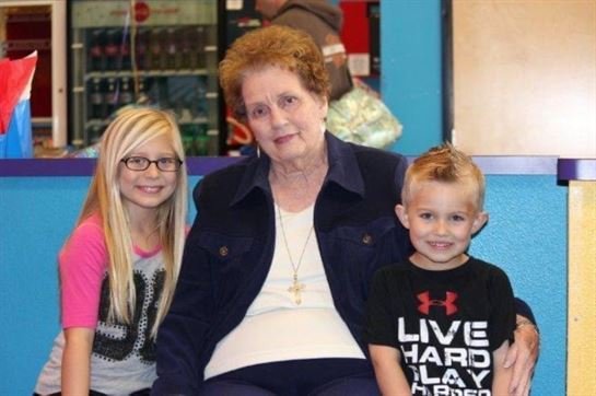 Ruth Ann Darder - Photo 61