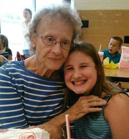 Faye Cox Sherwood - Photo 18