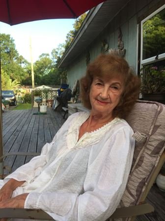 Lisa Lillian Vargo - Photo 34