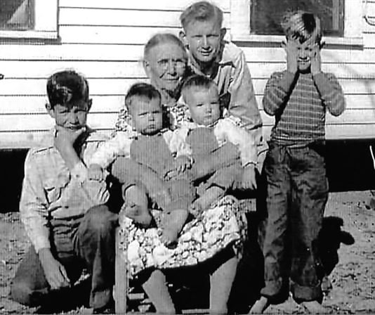 Horace Marion Peveto - Photo 54