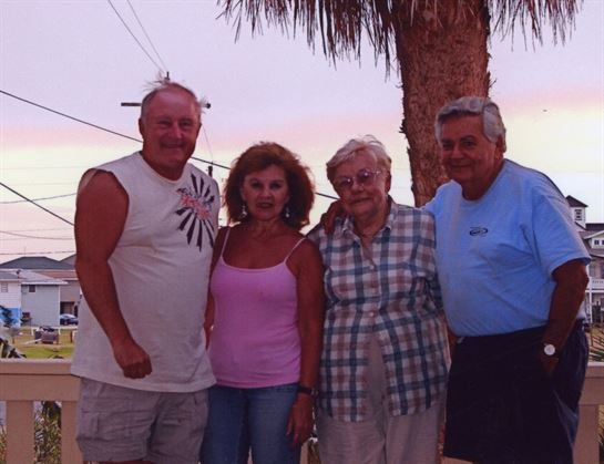 Billie Jean Brown - Photo 5