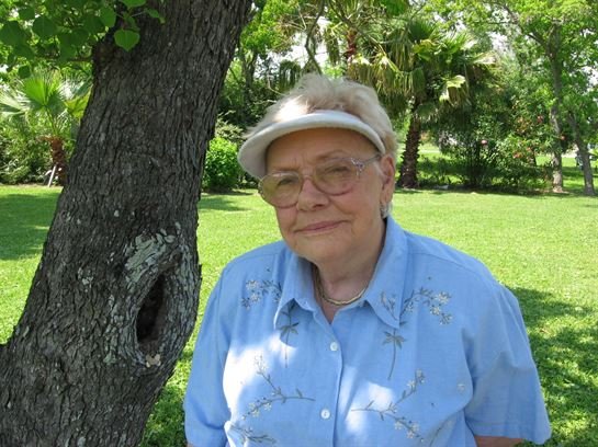 Billie Jean Brown - Photo 13