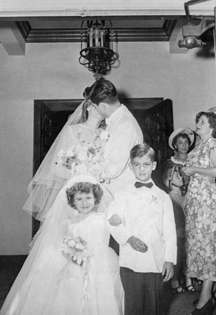 Billie Jean Brown - Photo 101