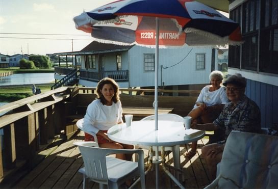 Billie Jean Brown - Photo 118