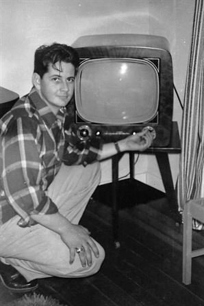 David "Dave" Vardaman - Photo 50