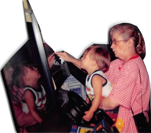 Jocelyn "Jo" Burns - Photo 4