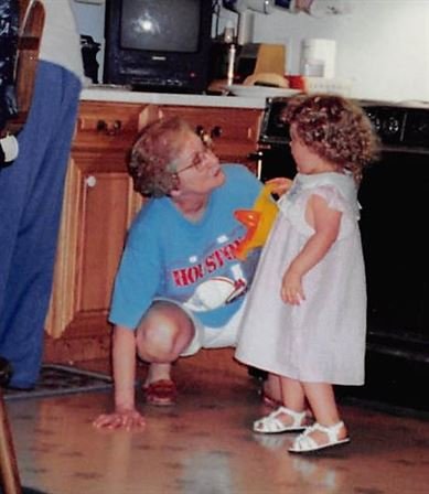 Jocelyn "Jo" Burns - Photo 29