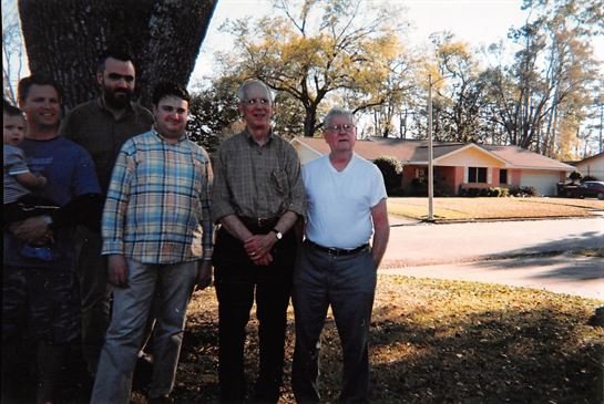 Harry Dean Sechler - Photo 16