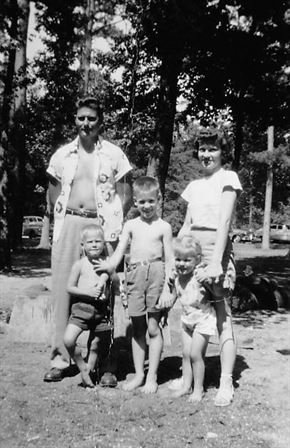 Harry Dean Sechler - Photo 49