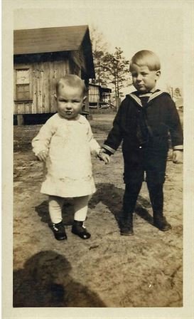 James Henry Mills - Photo 20