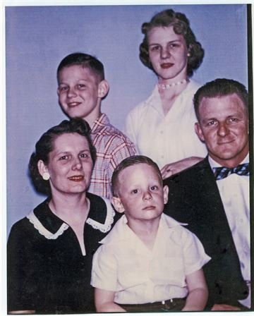 James Henry Mills - Photo 24