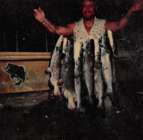 Johnny Lee Barton - Photo 2