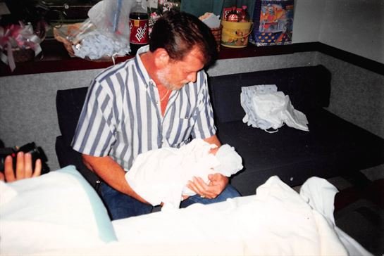 Johnny Lee Barton - Photo 4