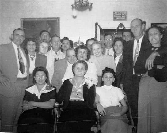 Marie Gray Webb - Photo 3