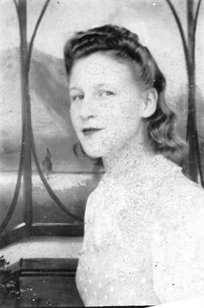 Marie Gray Webb - Photo 43