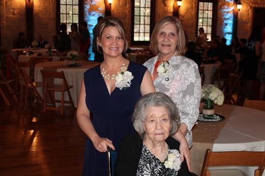 Dorothy Evelyn Sonnier - Photo 5