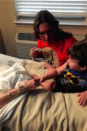 Dorothy Johnson - Photo 23