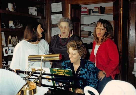 Ann Louise Bryant - Photo 31