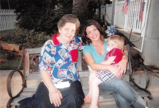 Christine Louise Moss - Photo 10