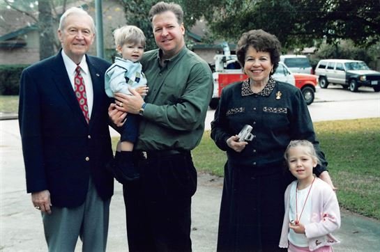 Howard Nelson - Photo 6