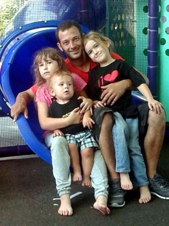 Charles Ernest Brandon Jr. - Photo 120