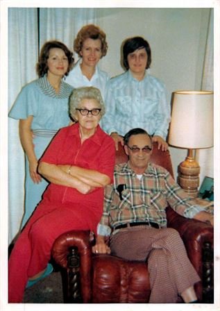 Polly Ann Decker - Photo 9