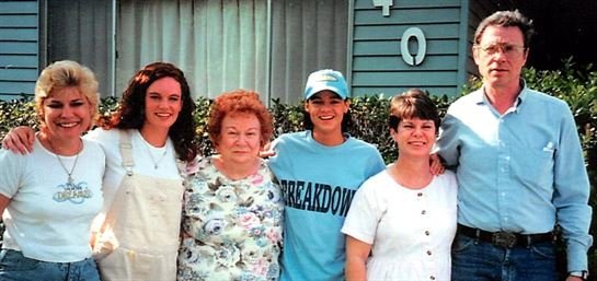 Marian Finnell - Photo 2