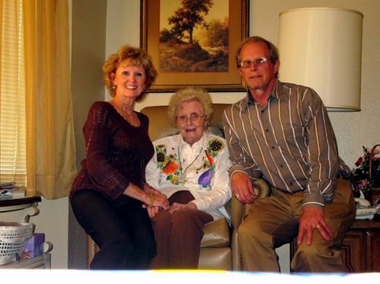 Betty Ann Moore - Photo 33