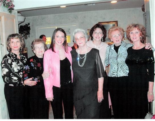 Betty Ann Moore - Photo 40