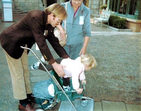 Michael Carl Kretschman - Photo 51