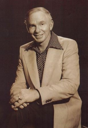 Travis Clark - Photo 12