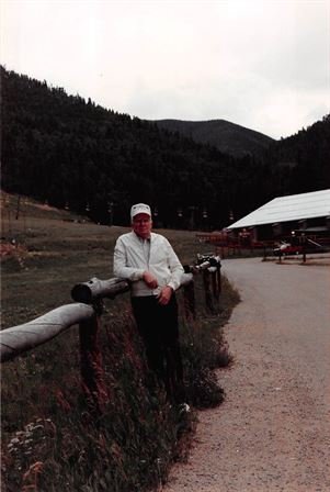 Travis Clark - Photo 17