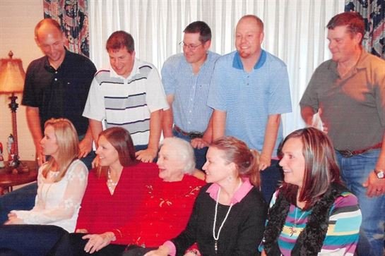 Harriette R. Walters - Photo 25