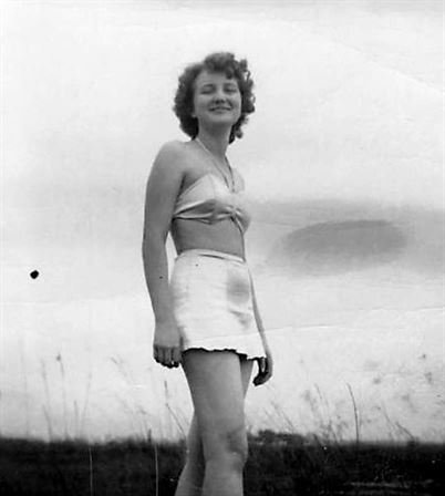 Edith Lorraine Morgan Webb - Photo 8