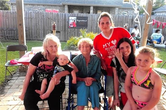 Norma Lea Fischer - Photo 25