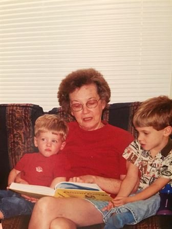 Betty Tiller - Photo 4