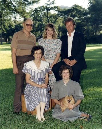 Betty Tiller - Photo 76