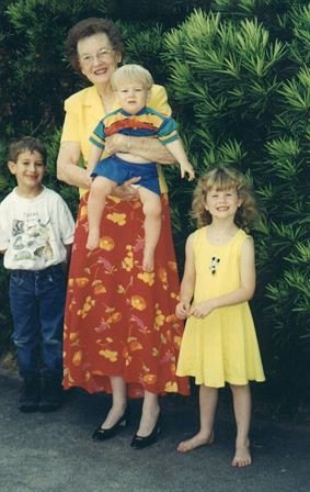 Betty Tiller - Photo 99