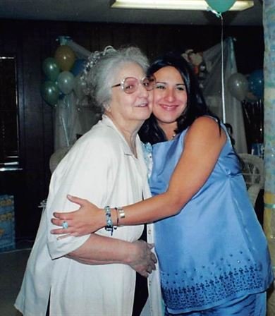 Joyce Romero - Photo 17