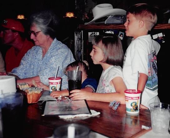 Joyce Romero - Photo 32