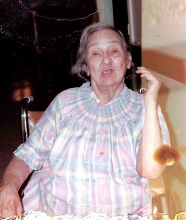 Joyce Romero - Photo 52