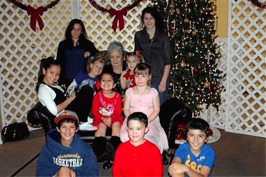 Joyce Romero - Photo 57