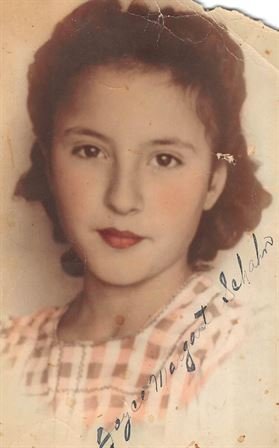 Joyce Romero - Photo 86