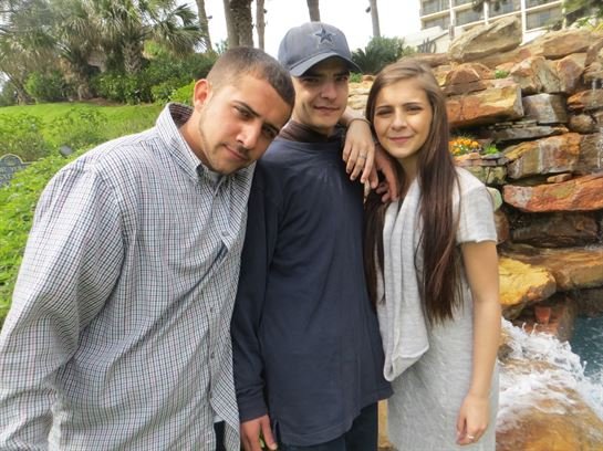 Chad Eugene Shields - Photo 2