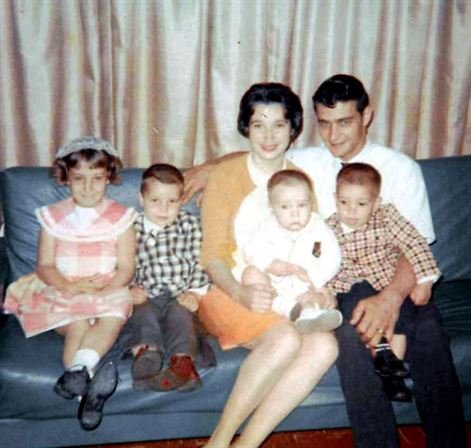 Ann Guyote - Photo 23