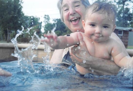 Ann Guyote - Photo 52